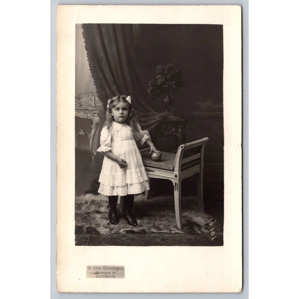 Vintage Real Photo Postcard Dutch Girl G. van Groningen Hilversum Holland c1910s